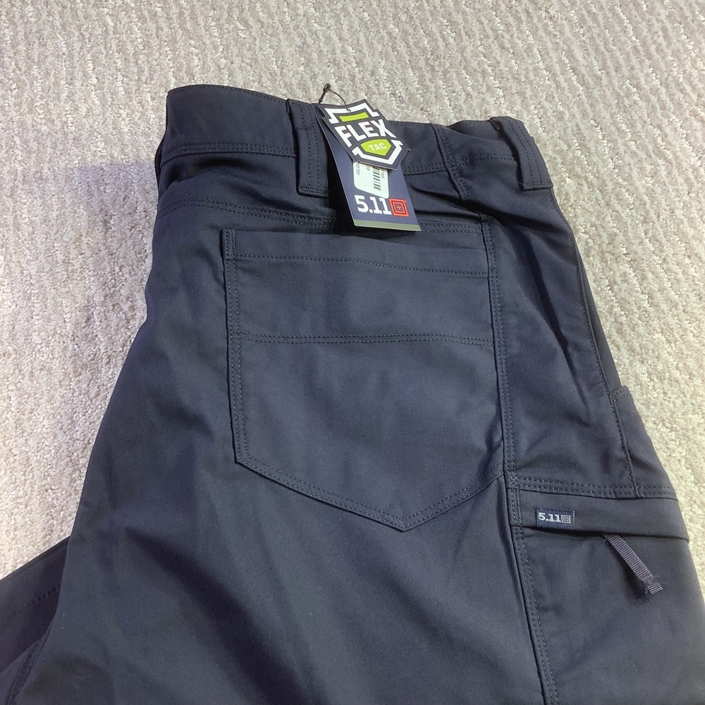 511 Tactical Apex Cargo Pants Mens Dark Navy Size 44 x 30 (Actual 40 x 30) NWT